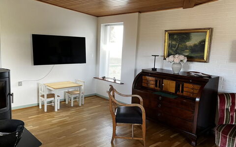 Edithe - 250M from the Sea: Plantesamfund, Sollys, Urteagtig Plante, Have, Plantation, Landbrug, Farm