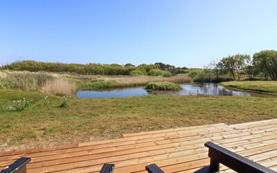 Allis - 400M from the Sea