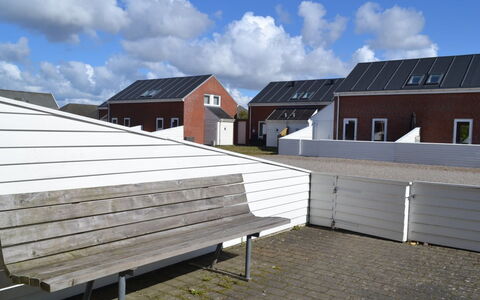 Efraima - 1.7Km from the Sea: Svømmepøl, Udendørs Møbler, Møbel, Udvej, Flise, Eco Hotel, Skygge, Stol, Fritid, Estate