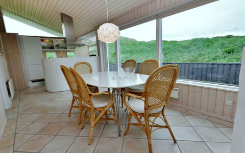 Hadar - 100M from the Sea: Træ, Hjem, Veranda, Dæk, Hårdttræ, Tag, Bejdse, Trægulve, Eco Hotel