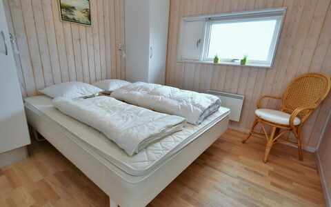 Hadar - 100M from the Sea: Træ, Hjem, Veranda, Dæk, Hårdttræ, Tag, Bejdse, Trægulve, Eco Hotel