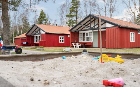Hira - 300M from the Sea: Tag, Hus, Hjem, Sommerhus, Dør, Sidespor, Dæk, Veranda, Planke, Hårdttræ