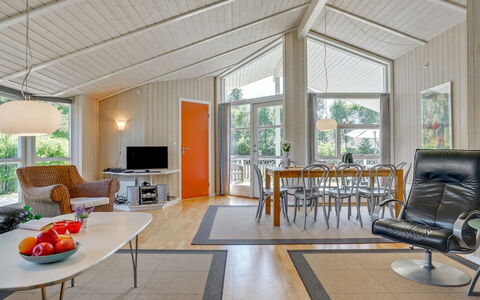 Gith - 800M from the Sea: Plantesamfund, Sollys, Urteagtig Plante, Have, Plantation, Landbrug, Farm
