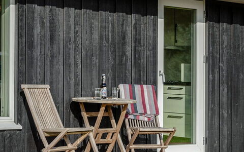 Faye - 600M from the Sea: Svømmepøl, Ferieby