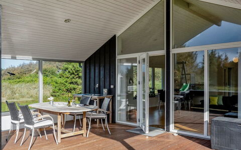 Faye - 600M from the Sea: Hus, Tag, Hjem, Sommerhus, Skur, Garden Bygninger, Sidespor, Gård, Bjælkehytte, Hytte