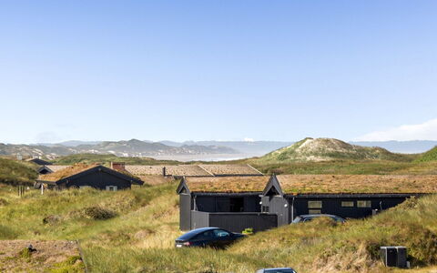 Kalervo - 100M from the Sea: Arkitektur, Tag, Hjem, Kompositmateriale, Dagslys, Sidespor, Indkørsel