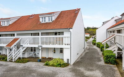 Enrica - 1Km from the Sea
