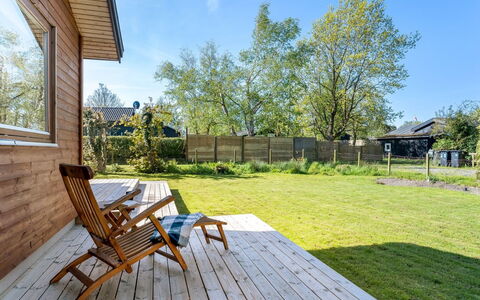 Alvia - 200M from the Sea: Plantesamfund, Sollys, Urteagtig Plante, Have, Plantation, Landbrug, Farm