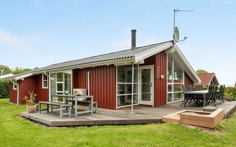 Annica - 150M from the Sea: Plantesamfund, Sollys, Urteagtig Plante, Have, Plantation, Landbrug, Farm
