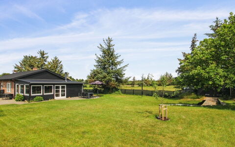Øvli - 3.8Km from the Sea: Sommerhus, Skur, Hytte, Stuehus, Prærie, Hytte, Lade, Bjælkehytte, Garden Bygninger