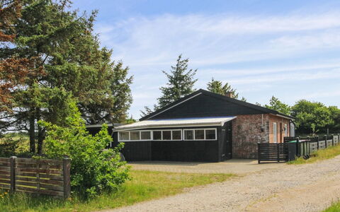 Øvli - 3.8Km from the Sea: Sommerhus, Skur, Hytte, Stuehus, Prærie, Hytte, Lade, Bjælkehytte, Garden Bygninger