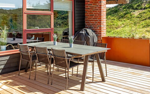 Grita - 500M from the Sea: Plantesamfund, Sollys, Urteagtig Plante, Have, Plantation, Landbrug, Farm