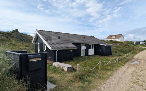 Asvalde - 150M from the Sea: Tag, Hus, Hjem, Sommerhus, Sidespor, Estate, Indkørsel, Garden Bygninger, Gård, Skur