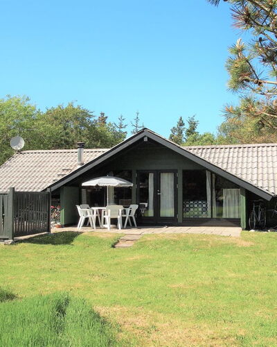 Anka - 2Km from the Sea