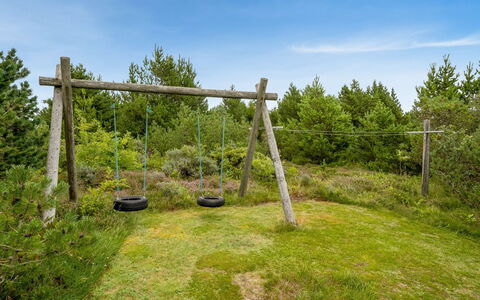 Pasi - 1.2Km from the Sea: Græs, Græs-, Land Lot, Plantesamfund, Almindeligt, Pasture, Eng, Have, Landscaping