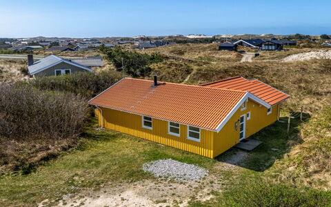 Midja - 800M from the Sea: Sommerhus, Skur, Hytte, Stuehus, Prærie, Hytte, Lade, Bjælkehytte, Garden Bygninger