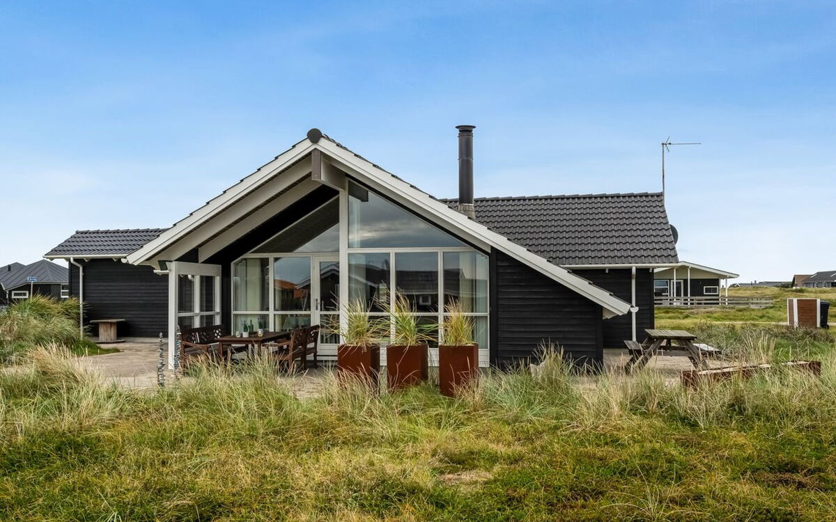 Sochyeta - 150M from the Sea