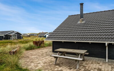 Sochyeta - 150M from the Sea