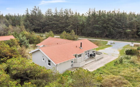 Zoya - 900M from the Sea: Tag, Almindeligt, Land Lot, Landdistrikt, Hjem, Estate, Mark, Sommerhus, Lawn, Forstad