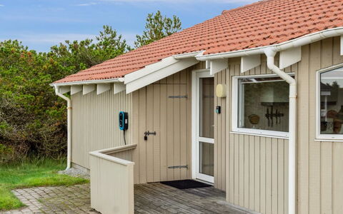 Zoya - 900M from the Sea: Tag, Hus, Hjem, Sommerhus, Sidespor, Estate, Indkørsel, Garden Bygninger, Gård, Skur