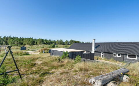 Tameran - 700M from the Sea: Sommerhus, Skur, Hytte, Stuehus, Prærie, Hytte, Lade, Bjælkehytte, Garden Bygninger