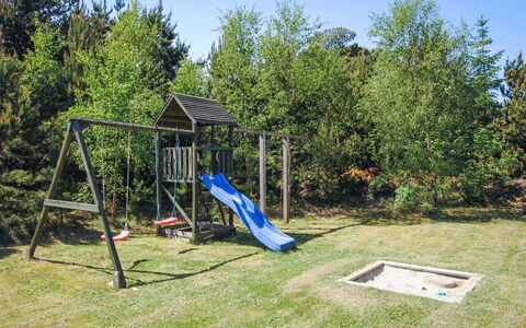 Heggi - 900M from the Sea: Tag, Almindeligt, Land Lot, Landdistrikt, Hjem, Estate, Mark, Sommerhus, Lawn, Forstad