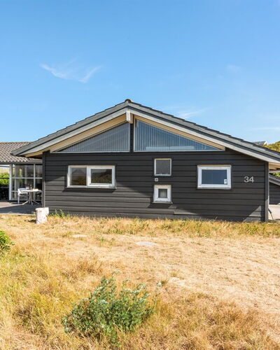 Rink - 150M from the Sea