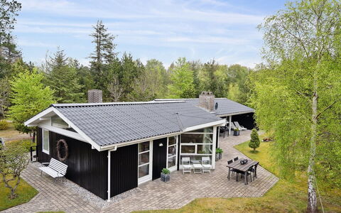 Seraphina - 2Km from the Sea: Hus, Hjem, Tag, Sommerhus, Estate, Have, Gård, Garden Bygninger, Stuehus, Lawn