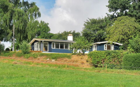 Hoimar - 400M from the Sea: Tag, Hus, Hjem, Sommerhus, Dør, Sidespor, Dæk, Veranda, Planke, Hårdttræ