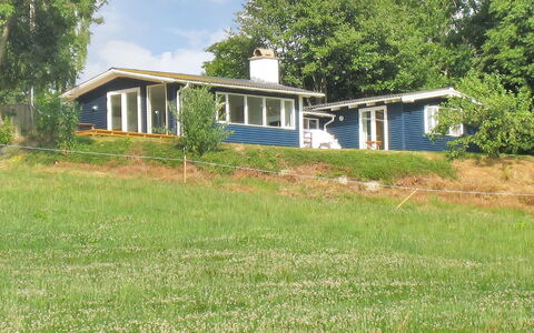 Hoimar - 400M from the Sea: Tag, Hus, Hjem, Sommerhus, Dør, Sidespor, Dæk, Veranda, Planke, Hårdttræ