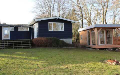Hoimar - 400M from the Sea: Tag, Hus, Hjem, Sommerhus, Dør, Sidespor, Dæk, Veranda, Planke, Hårdttræ