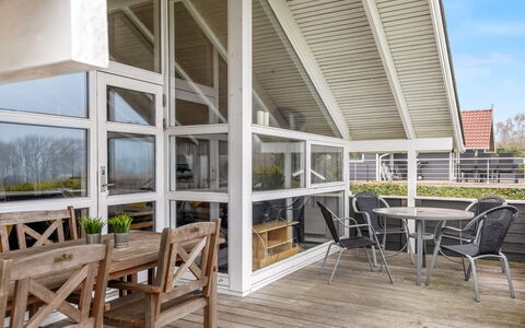 Hera - 200M from the Sea: Plantesamfund, Sollys, Urteagtig Plante, Have, Plantation, Landbrug, Farm