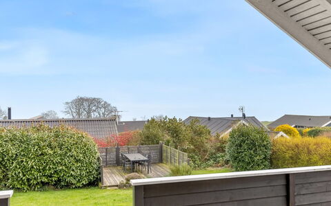 Hera - 200M from the Sea: Plantesamfund, Sollys, Urteagtig Plante, Have, Plantation, Landbrug, Farm