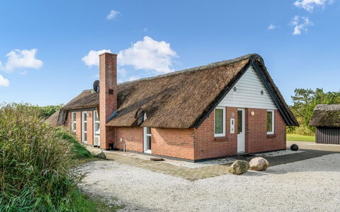 Ruse - 500M from the Sea: Tækning, Sommerhus, Hus, Tag, Hjem, Stuehus, Hytte, Estate, Landsby