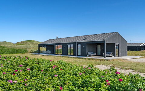 Aiko - 50M from the Sea: Plantesamfund, Sollys, Urteagtig Plante, Have, Plantation, Landbrug, Farm