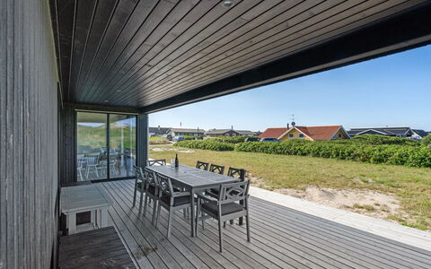Aiko - 50M from the Sea: Plantesamfund, Sollys, Urteagtig Plante, Have, Plantation, Landbrug, Farm