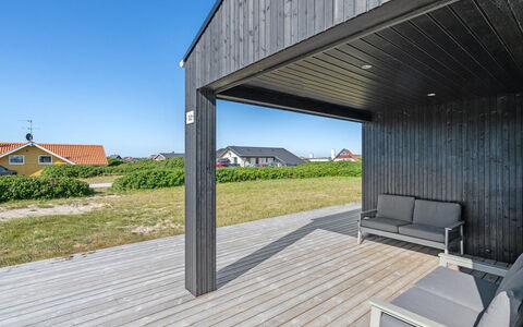 Aiko - 50M from the Sea: Plantesamfund, Sollys, Urteagtig Plante, Have, Plantation, Landbrug, Farm