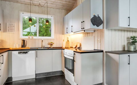 Nayati - 2Km from the Sea: Træ, Hjem, Veranda, Dæk, Hårdttræ, Tag, Bejdse, Trægulve, Eco Hotel