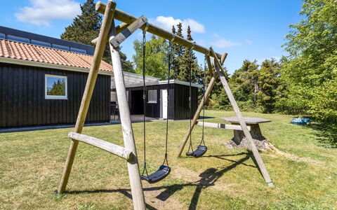 Rustam - 600M from the Sea: Sommerhus, Hjem, Hus, Tag, Veranda, Estate, Sidespor, Garden Bygninger, Stuehus, Gård
