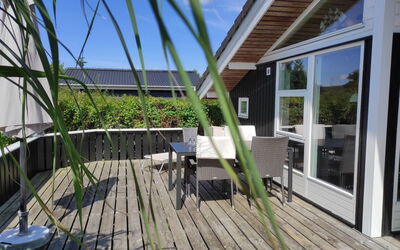Augusta - 700M from the Sea