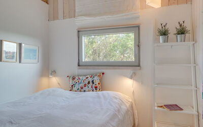 Athina - 200M from the Sea