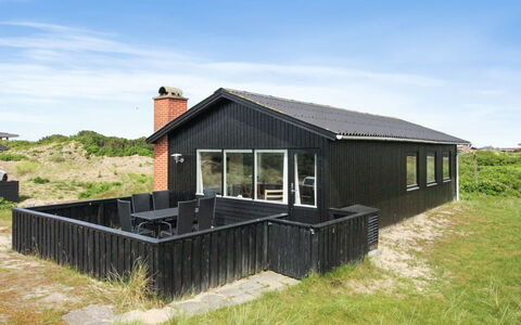 Terhi - 200M from the Sea: Plantesamfund, Sollys, Urteagtig Plante, Have, Plantation, Landbrug, Farm