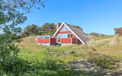 Piotr - 800M from the Sea: Træ, Bejdse, Planke, Hårdttræ, Sommerhus, Dæk, Sidespor, Skygge, Trægulve, Garden Bygninger