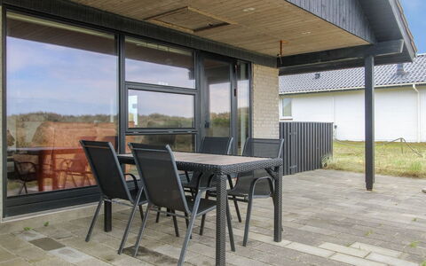 Sophine - 50M from the Sea: 