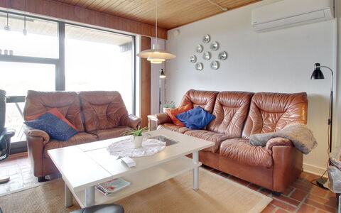 Sophine - 50M from the Sea: 