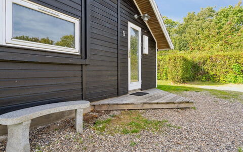 Frosina - 300M from the Sea: Plantesamfund, Sollys, Urteagtig Plante, Have, Plantation, Landbrug, Farm