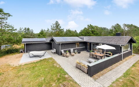 Barba - 2Km from the Sea: Træ, Hav, Sky, Coastal Og Oceaniske Landskabsformer, Dæk, Ocean, Planke, Boardwalk, Kyst, Hårdttræ
