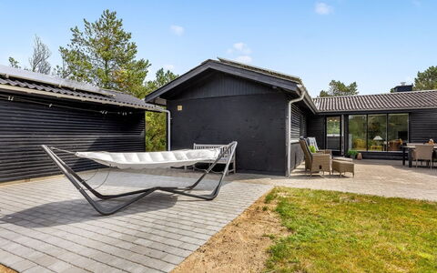 Barba - 2Km from the Sea: Træ, Hav, Sky, Coastal Og Oceaniske Landskabsformer, Dæk, Ocean, Planke, Boardwalk, Kyst, Hårdttræ