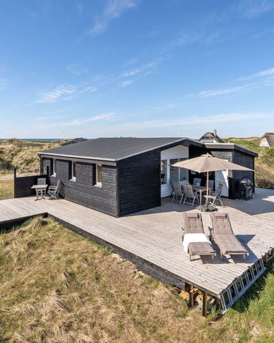 Felis - 200M from the Sea