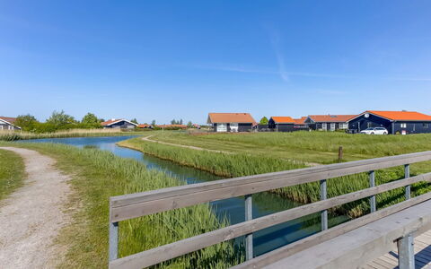Zişan - 1.1Km from the Sea: Hus, Hjem, Tag, Sommerhus, Busk, Sidespor, Dør, Have, Stuehus